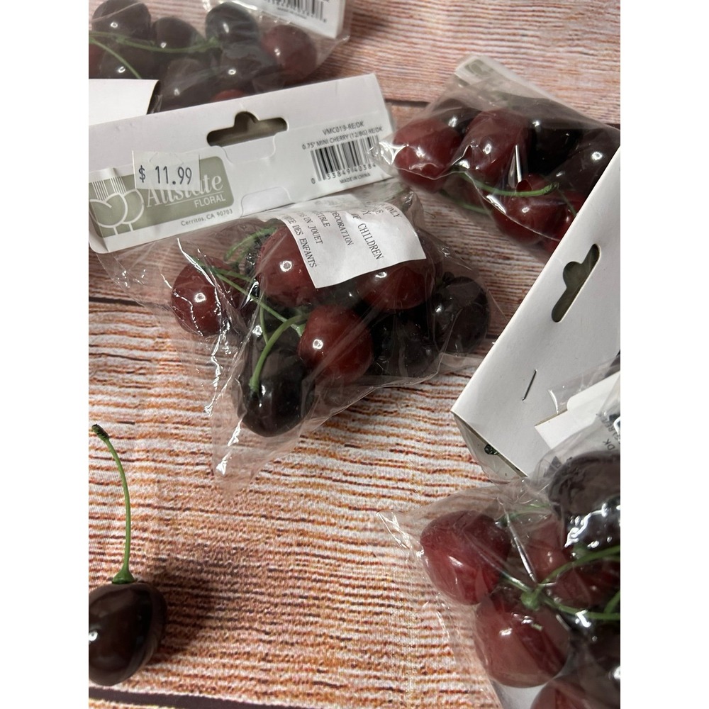 Fake cherries‎ - Picture 3 of 7